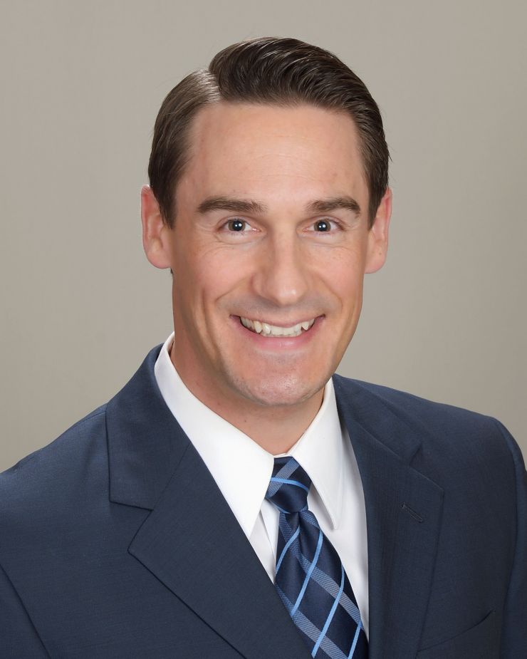 Chiropractor Plymouth MN | Dr. Reese Shanahan Dr. Reese Shanahan - Chiropractor Plymouth MN